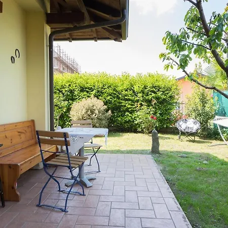Lovely With Pool And Sauna Maggiore Βίλα