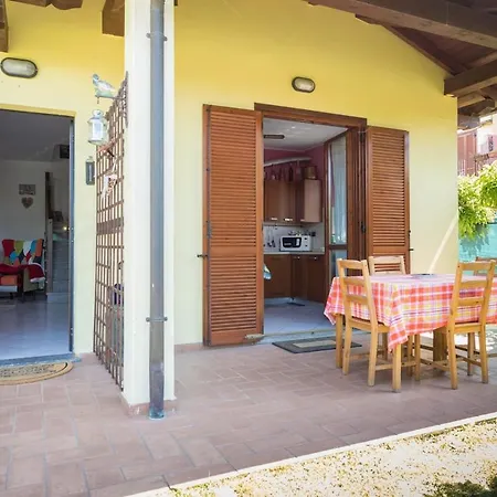 Lovely With Pool And Sauna Maggiore Βίλα